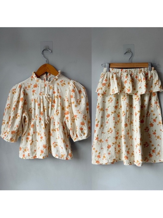 The New Society Other - The New Society Floral 2 Piece Set Girls 14